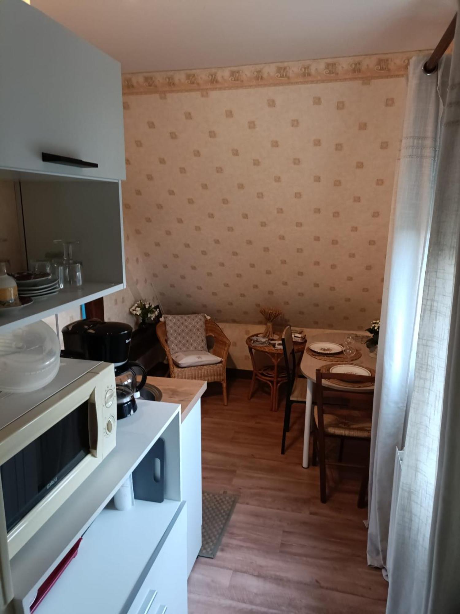 Maison D'Hotes Les Vallees Saint-Quentin-sur-le-Homme Buitenkant foto