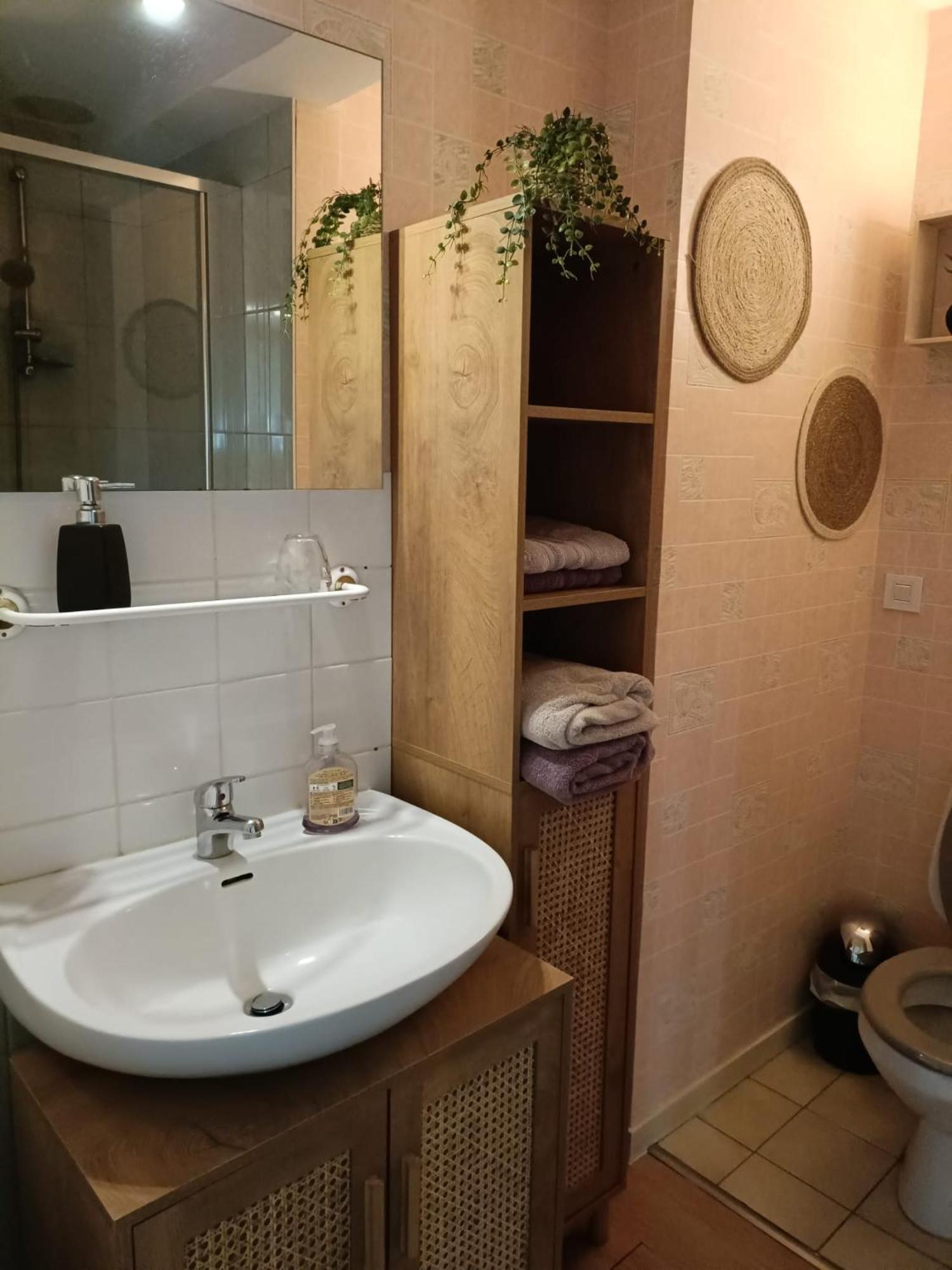 Maison D'Hotes Les Vallees Saint-Quentin-sur-le-Homme Buitenkant foto