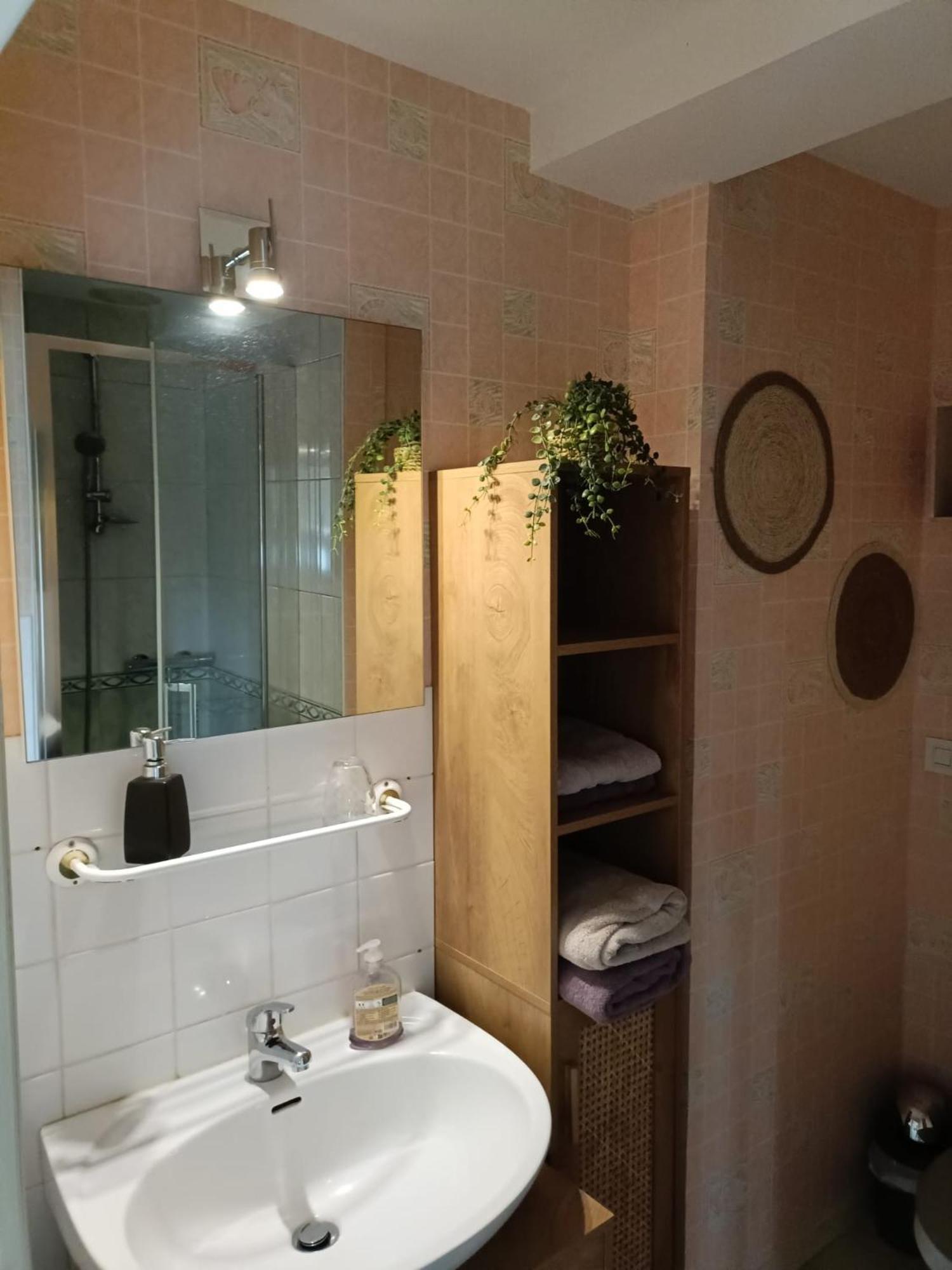 Maison D'Hotes Les Vallees Saint-Quentin-sur-le-Homme Buitenkant foto